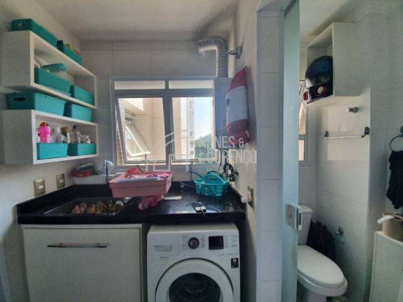 Imagem Apartamento com 3 Quartos à Venda, 131 m² em Marapé - Santos