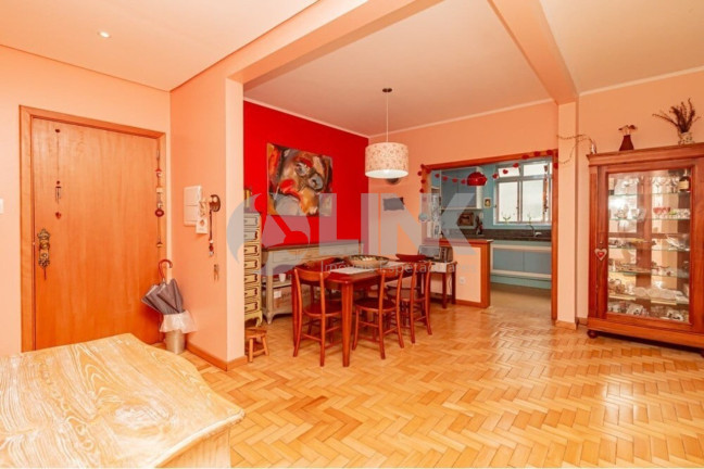 Imagem Apartamento com 3 Quartos à Venda, 124 m² em Moinhos De Vento - Porto Alegre