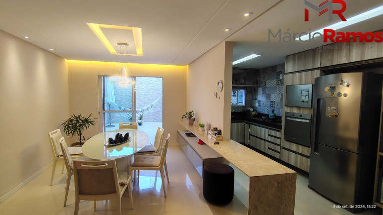Casa com 3 Quartos à Venda, 127 m² em Centro - Eusébio