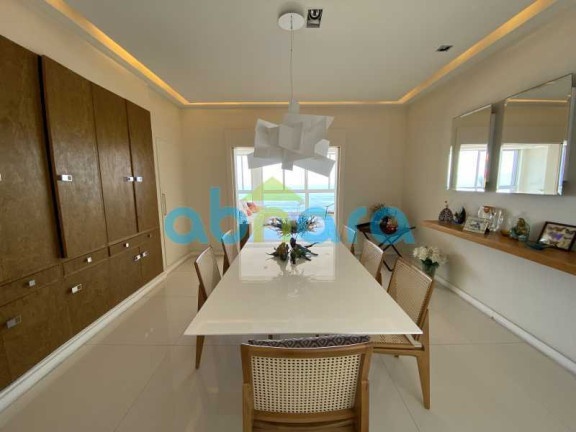 Imagem Apartamento com 3 Quartos à Venda, 300 m² em Copacabana - Rio De Janeiro