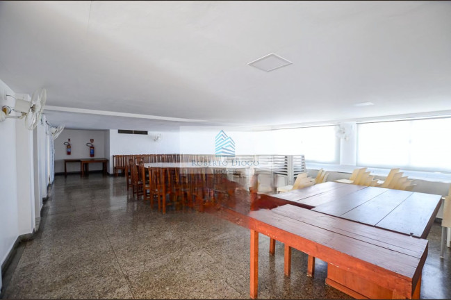 Imagem Imóvel com 1 Quarto à Venda, 42 m² em Centro - Niterói Imagem Imóvel com 1 Quarto à Venda, 42 m² em Centro - Niterói