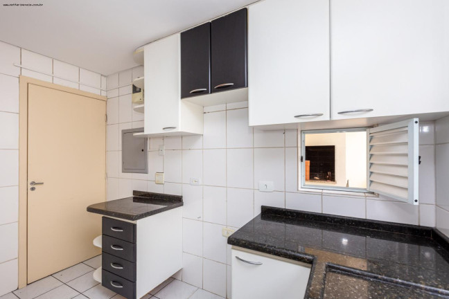 Imagem Casa com 3 Quartos à Venda, 167 m² em água Verde - Curitiba