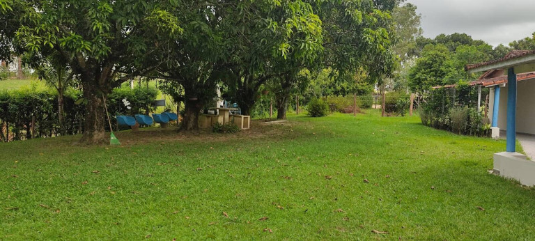 Imagem Chácara com 3 Quartos à Venda, 3.260 m² em Centro - Sarapuí