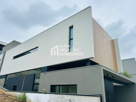 Sobrado com 4 Quartos à Venda, 390 m² em Urbanova - São José Dos Campos