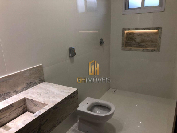 Imagem Casa com 4 Quartos à Venda, 212 m² em Residencial Goiânia Golfe Clube - Goiânia Imagem Casa com 4 Quartos à Venda, 212 m² em Residencial Goiânia Golfe Clube - Goiânia