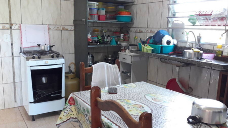 Imagem Casa com 2 Quartos à Venda, 360 m² em Peruíbe Imagem Casa com 2 Quartos à Venda, 360 m² em Peruíbe