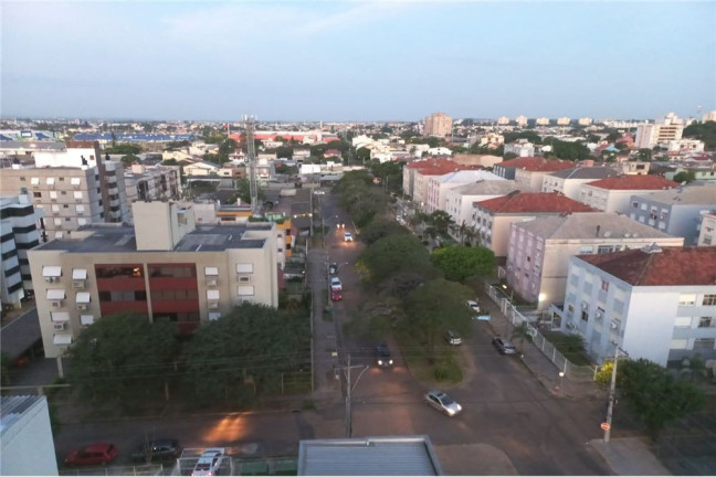 Imagem Apartamento com 3 Quartos à Venda, 66 m² em Jardim Lindóia - Porto Alegre