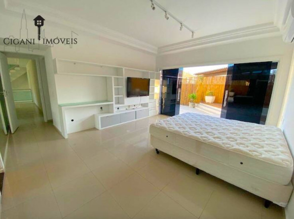 Imagem Casa de Condomínio com 7 Quartos à Venda, 600 m² em Barra Da Tijuca - Rio De Janeiro Imagem Casa de Condomínio com 7 Quartos à Venda, 600 m² em Barra Da Tijuca - Rio De Janeiro