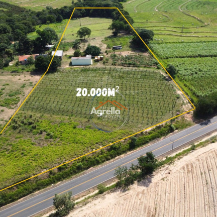 Imagem Imóvel com 2 Quartos à Venda, 165 m² em Mato Dentro - Artur Nogueira