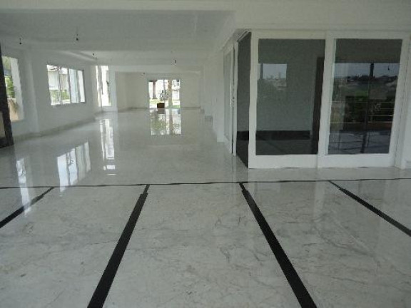 Imagem Casa com 5 Quartos à Venda,  em Alphaville