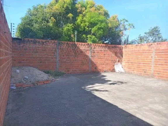 Imagem Casa com 2 Quartos à Venda, 210 m² em Dirceu Arcoverde - Teresina