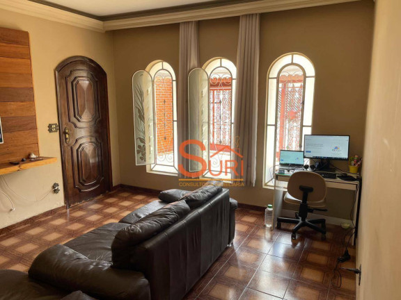 Imagem Casa com 3 Quartos à Venda, 300 m² em Vila Scarpelli - Santo André Imagem Casa com 3 Quartos à Venda, 300 m² em Vila Scarpelli - Santo André