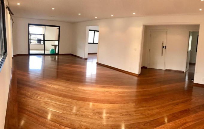 Imóvel com 4 Quartos à Venda, 305 m² em Panamby - São Paulo