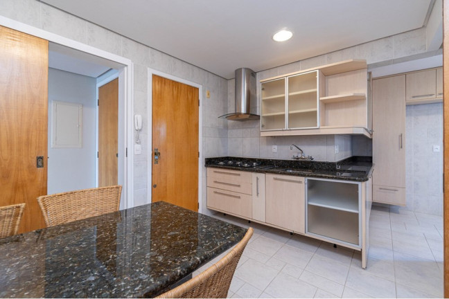 Imagem Apartamento com 3 Quartos à Venda, 110 m² em Petrópolis - Porto Alegre