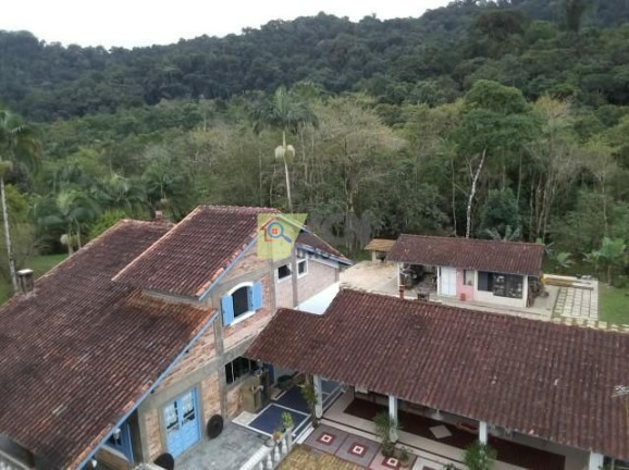 Imagem Imóvel com 6 Quartos à Venda, 740 m² em Vila Peruíbe - Peruíbe Imagem Imóvel com 6 Quartos à Venda, 740 m² em Vila Peruíbe - Peruíbe
