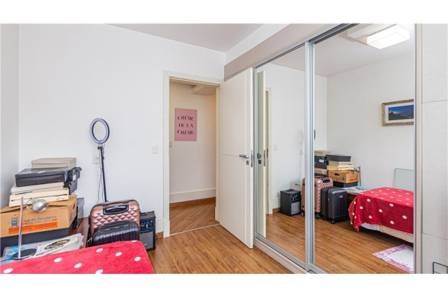 Imagem Cobertura com 3 Quartos à Venda, 270 m² em Petrópolis - Porto Alegre