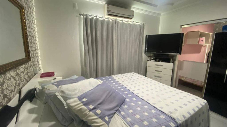 Imagem Casa com 4 Quartos à Venda, 130 m² em Santo Agostinho - Manaus Imagem Casa com 4 Quartos à Venda, 130 m² em Santo Agostinho - Manaus