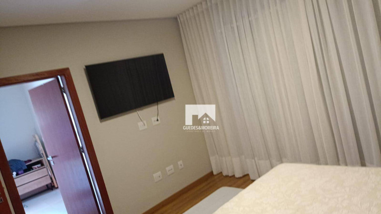 Imagem Casa com 4 Quartos à Venda, 310 m² em Swiss Park - Campinas