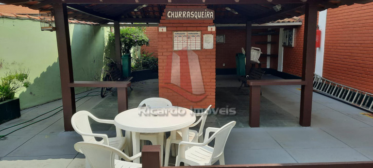 Imagem Imóvel com 2 Quartos à Venda, 80 m²