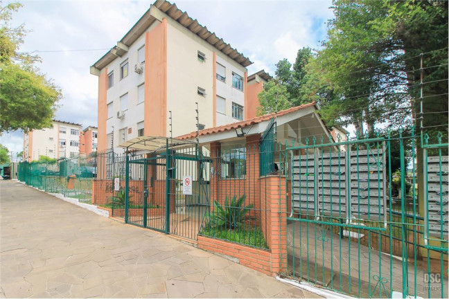Imóvel com 2 Quartos à Venda,  em Vila Nova - Porto Alegre