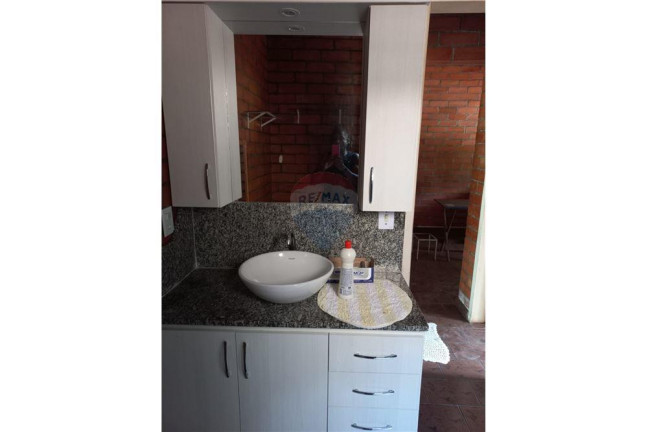 Imagem Casa com 2 Quartos à Venda, 75 m² em Rio Várzea - Itaboraí