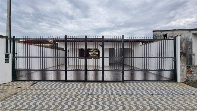 Imagem Casa com 3 Quartos à Venda,  em Solemar - Praia Grande