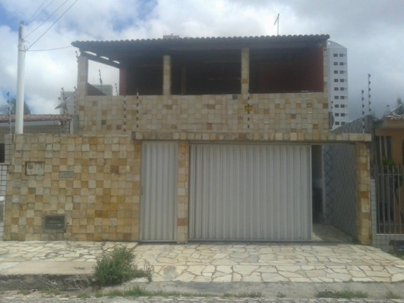 Casa com 4 Quartos à Venda, 232 m² em Nova Parnamirim - Parnamirim