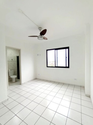 Imagem Kitnet com 1 Quarto à Venda, 40 m² em Mirim - Praia Grande