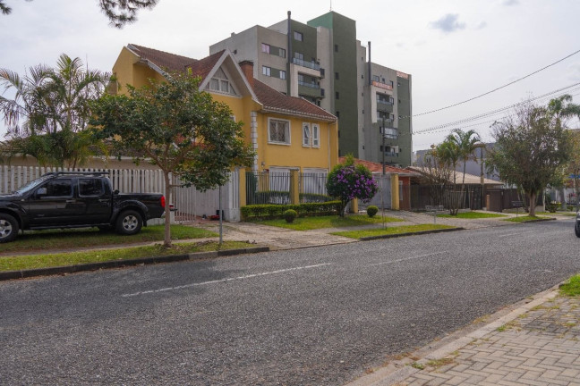 Imagem Casa com 5 Quartos à Venda, 329 m² em Vila Izabel - Curitiba