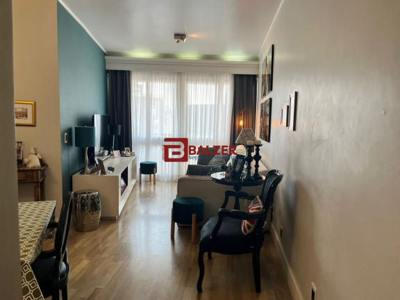 Imagem Apartamento com 3 Quartos à Venda, 128 m² em Centro - Florianópolis Imagem Apartamento com 3 Quartos à Venda, 128 m² em Centro - Florianópolis