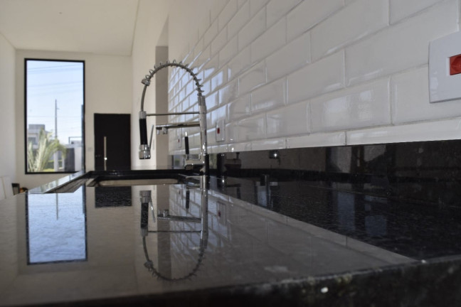Imagem Casa de Condomínio com 3 Quartos à Venda, 135 m² em Bairro Do Grama - Caçapava Imagem Casa de Condomínio com 3 Quartos à Venda, 135 m² em Bairro Do Grama - Caçapava