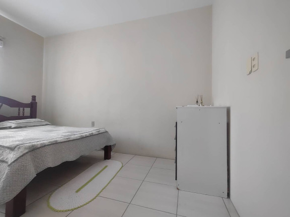 Imagem Casa com 6 Quartos à Venda, 180 m² em Penha