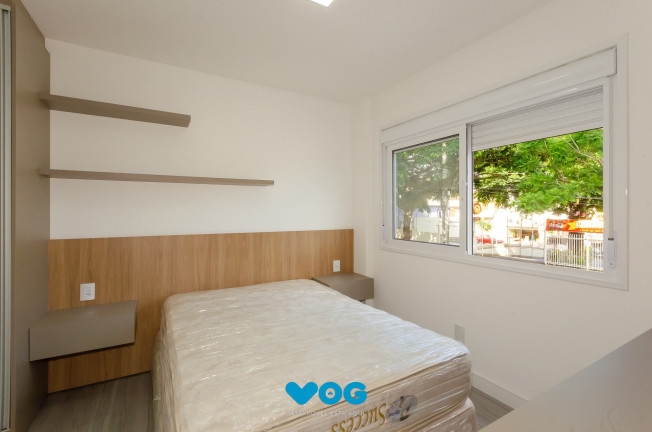 Imagem Imóvel com 2 Quartos à Venda, 65 m² em Petrópolis - Porto Alegre