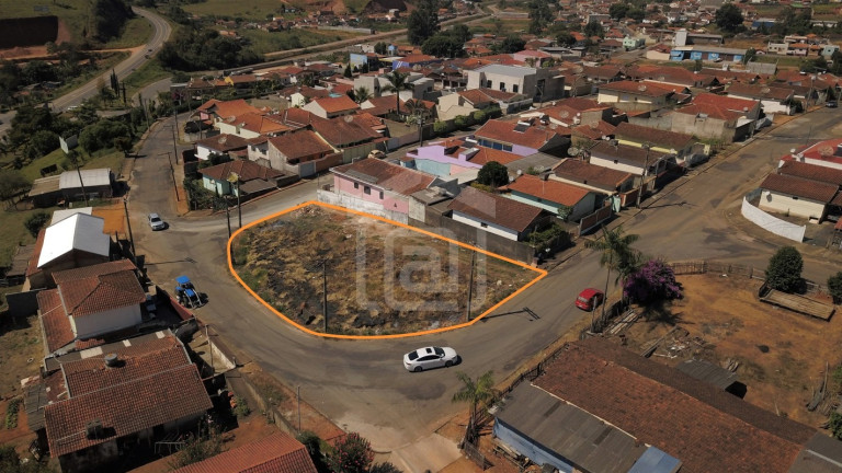 Imóvel à Venda, 200 m² em Centro - Campestre