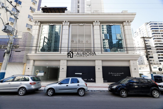 Imagem Sala Comercial à Venda, 101 m² em Centro - Balneário Camboriú Imagem Sala Comercial à Venda, 101 m² em Centro - Balneário Camboriú