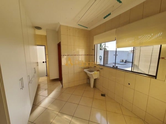 Imagem Casa com 3 Quartos à Venda, 432 m² em Nossa Senhora Do Perpétuo Socorro - Pindamonhangaba