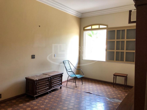 Imagem Casa com 4 Quartos à Venda, 550 m² em Ribeirânia - Ribeirão Preto