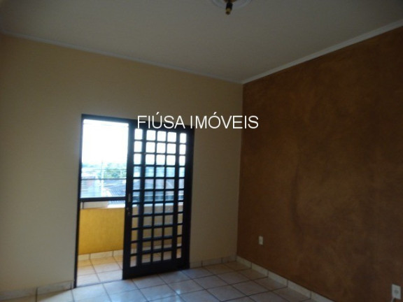 Imagem Sobrado com 3 Quartos à Venda,  em Vila Mariana - Ribeirão Preto