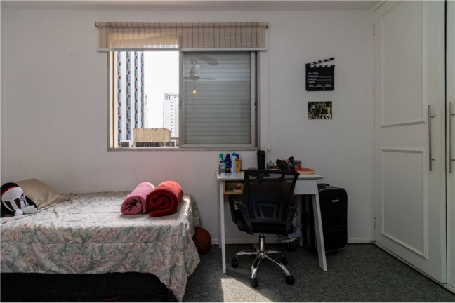 Imagem Apartamento com 3 Quartos à Venda, 98 m² em Moema - São Paulo