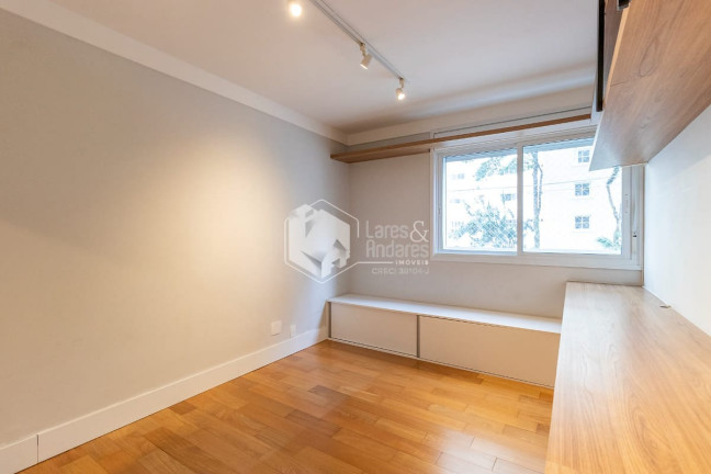 Imagem Apartamento com 3 Quartos à Venda, 142 m² em Jardim Paulista - São Paulo