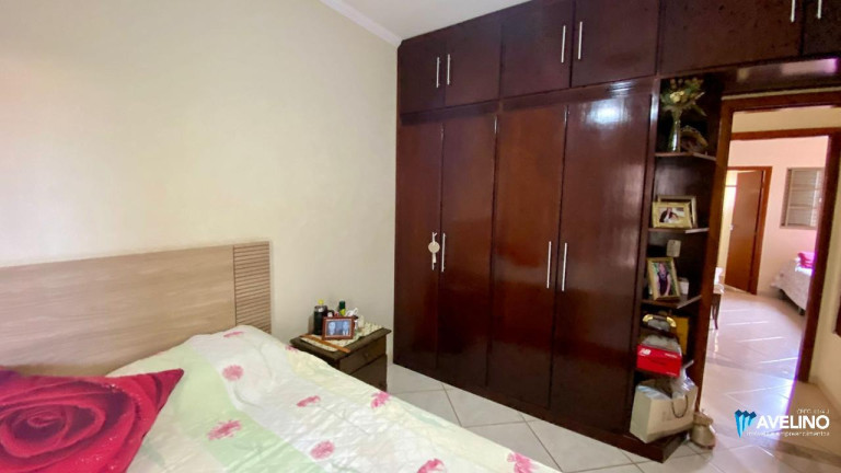 Imagem Casa com 3 Quartos à Venda, 227 m² em Vila Vilas Boas - Campo Grande Imagem Casa com 3 Quartos à Venda, 227 m² em Vila Vilas Boas - Campo Grande
