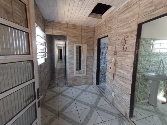Imagem Casa com 12 Quartos à Venda, 375 m² em Agenor De Campos - Mongaguá Imagem Casa com 12 Quartos à Venda, 375 m² em Agenor De Campos - Mongaguá