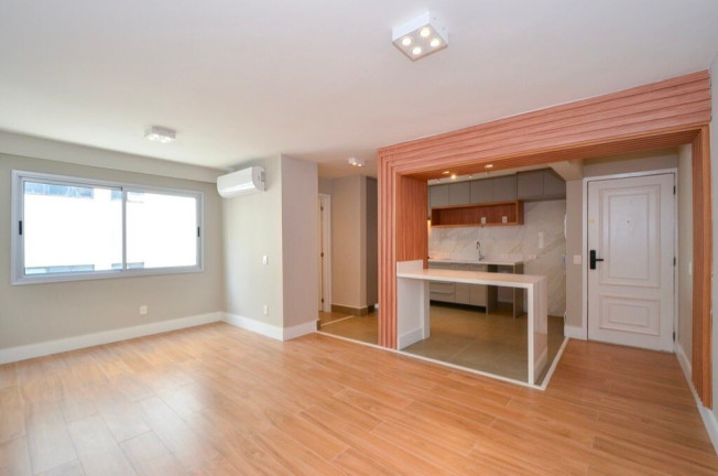Foto do imóvel Apartamento com 2 Quartos à Venda, 70 m² em Moema - São Paulo