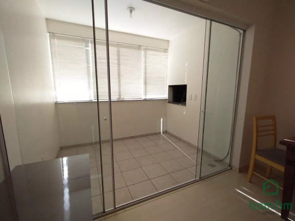 Imagem Apartamento com 2 Quartos à Venda, 94 m² em Centro Histórico - Porto Alegre Imagem Apartamento com 2 Quartos à Venda, 94 m² em Centro Histórico - Porto Alegre