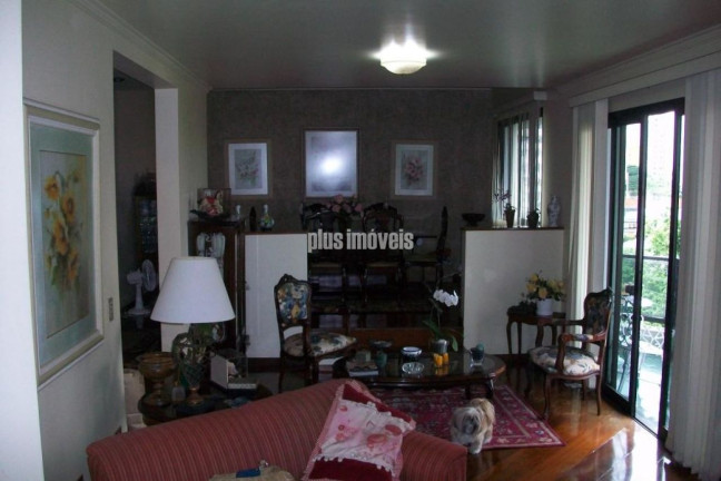 Apartamento com 3 Quartos à Venda, 176 m² em Moema - São Paulo