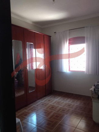 Imagem Casa com 3 Quartos à Venda, 250 m² em Parque São Cristóvão - Taubaté