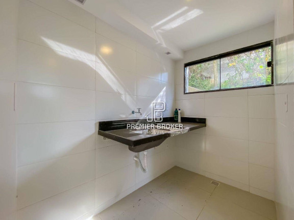Imagem Casa com 3 Quartos à Venda, 145 m² em Albuquerque - Teresópolis