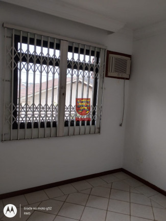 Imagem Casa com 3 Quartos à Venda, 306 m² em Capoeiras - Florianópolis Imagem Casa com 3 Quartos à Venda, 306 m² em Capoeiras - Florianópolis