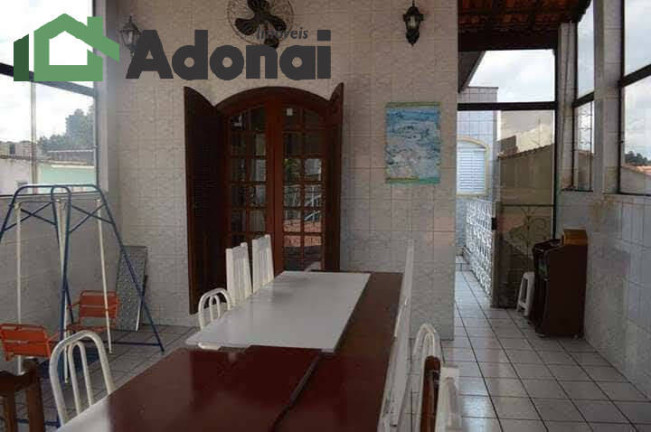 Imagem Casa com 4 Quartos à Venda, 283 m² em Vila Vianelo - Jundiaí