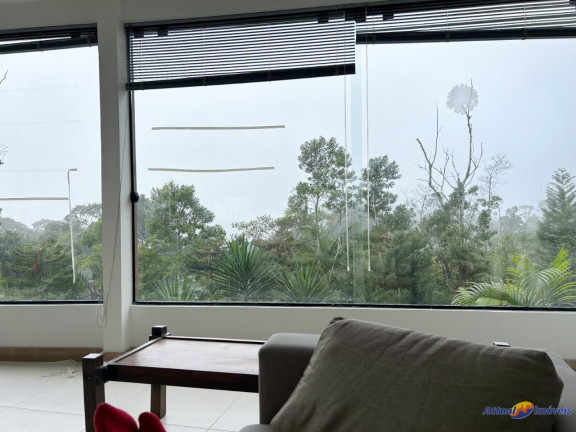 Imagem Casa com 3 Quartos à Venda, 252 m² em Soberbo - Teresópolis